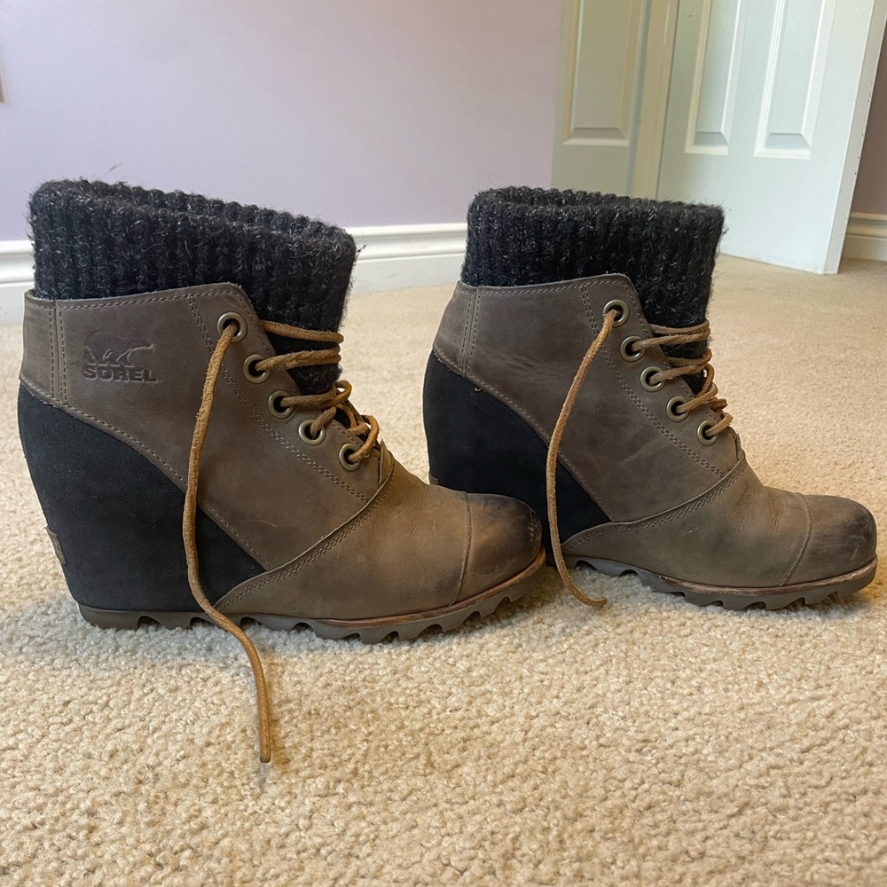 Sorel Wedge Booties